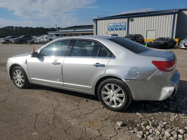 3LNHL2GCXBR754687 - 2011 LINCOLN MKZ SILVER photo 2