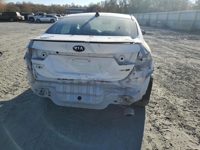 3KPF34AD4ME313060 - 2021 KIA FORTE GT LINE WHITE photo 6