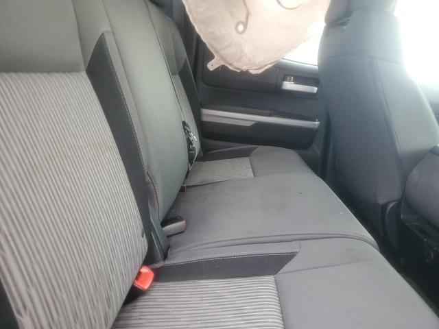 5TFRM5F13GX101737 - 2016 TOYOTA TUNDRA DOUBLE CAB SR/SR5 GRAY photo 10