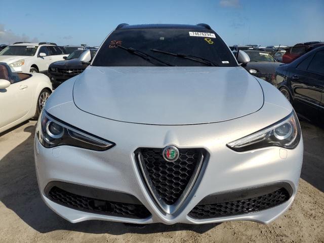 ZASPAKBN8N7D38669 - 2022 ALFA ROMEO STELVIO TI SILVER photo 5