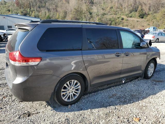 5TDYK3DC8BS063236 - 2011 TOYOTA SIENNA XLE GRAY photo 3