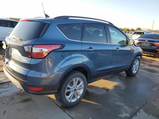 1FMCU0GD5JUC18547 - 2018 FORD ESCAPE SE BLUE photo 3