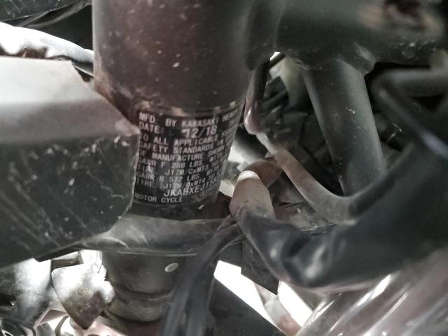 JKAEXEJ15KDA03894 - 2019 KAWASAKI EX650 J ვარდისფერი ფოტო 13