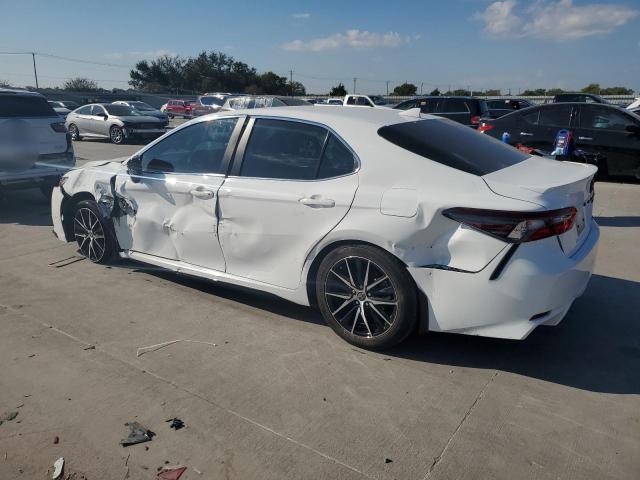 4T1G11AK8PU773279 - 2023 TOYOTA CAMRY SE NIGHT SHADE WHITE photo 2