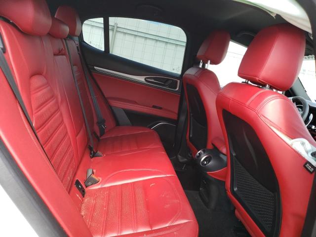 ZASPAKBN6K7C41451 - 2019 ALFA ROMEO STELVIO TI WHITE photo 10