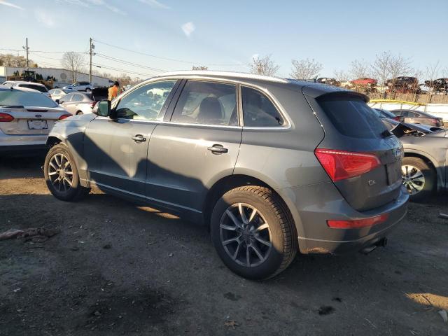 WA1KK78R79A049745 - 2009 AUDI Q5 3.2 GRAY photo 2