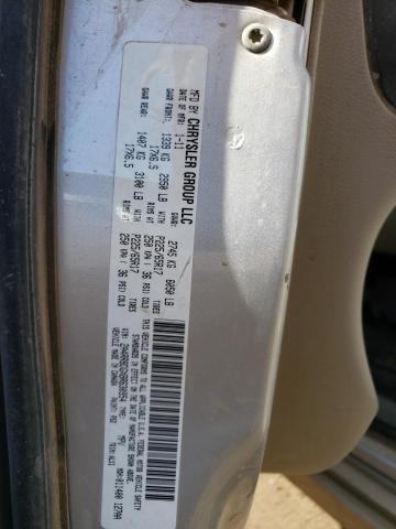 2A4RR8DGXBR630954 - 2011 CHRYSLER TOWN & COU TOURING L SILVER photo 13