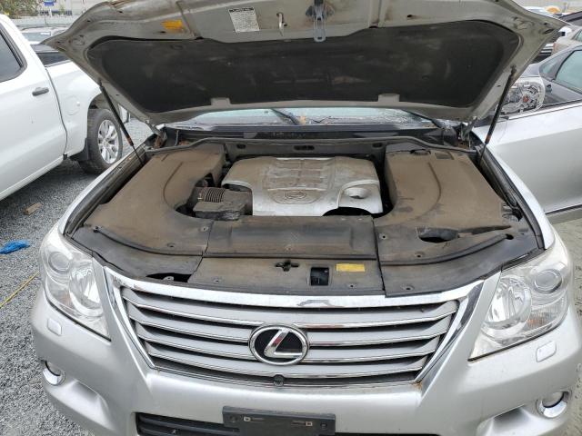 JTJHY7AX3B4082816 - 2011 LEXUS LX 570 SILVER photo 12