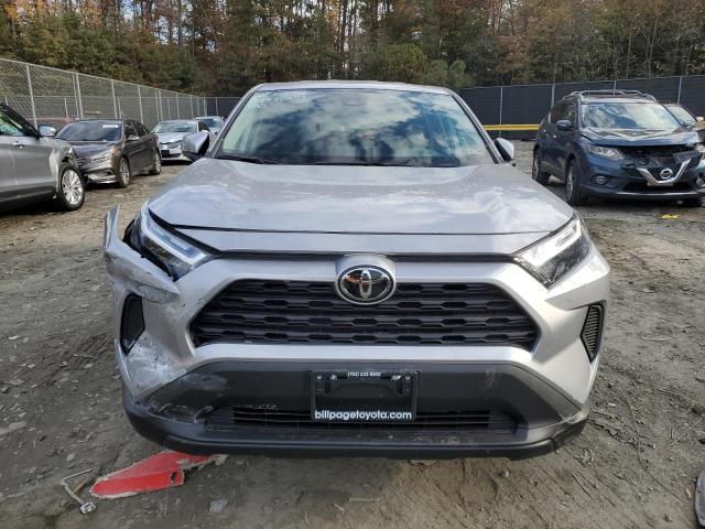 2T3G1RFVXPC373377 - 2023 TOYOTA RAV4 LE SILVER photo 5