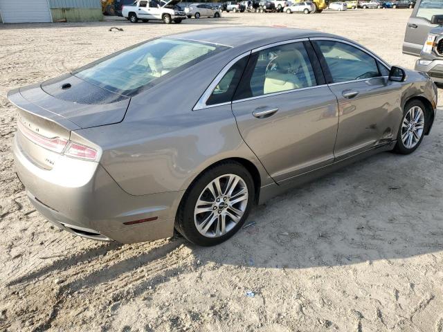 3LN6L2LU8FR604489 - 2015 LINCOLN MKZ HYBRID SILVER photo 3