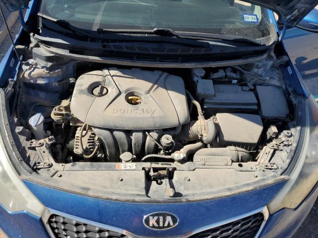 KNAFX4A60F5330598 - 2015 KIA FORTE LX BLUE photo 11