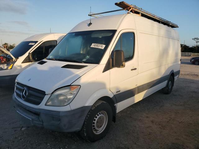 2013 MERCEDES-BENZ SPRINTER 2500, 