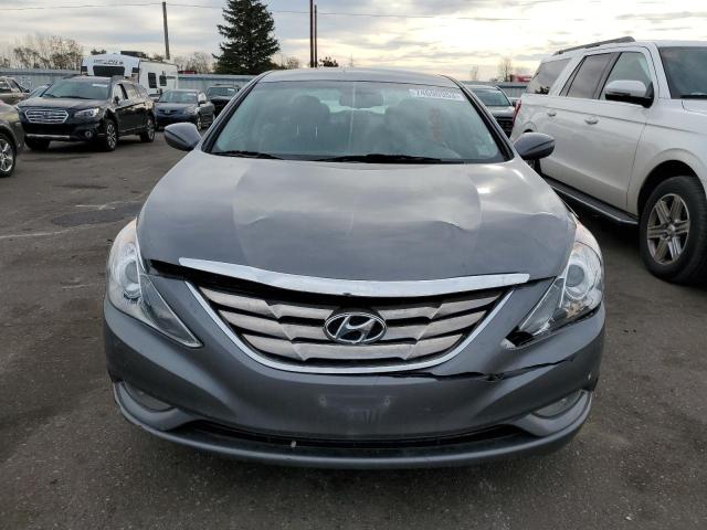 5NPEC4AC0CH388853 - 2012 HYUNDAI SONATA SE GRAY photo 5