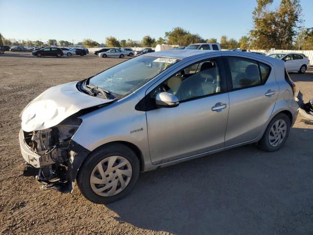 2015 TOYOTA PRIUS C, 