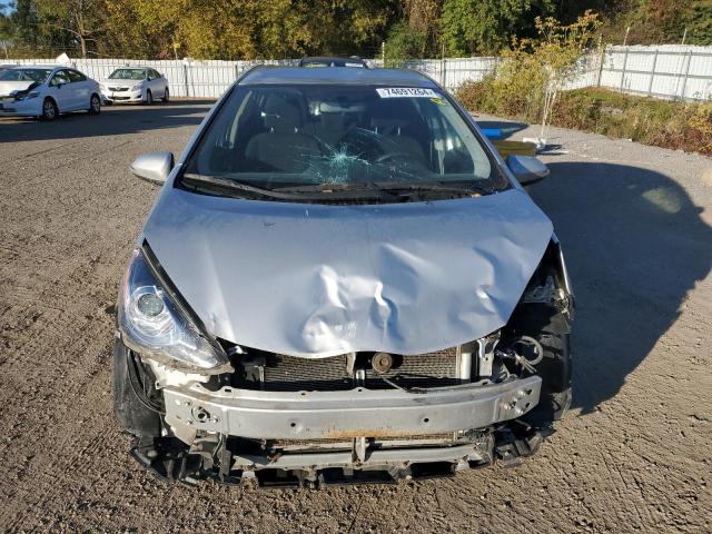 JTDKDTB37F1095102 - 2015 TOYOTA PRIUS C SILVER photo 5