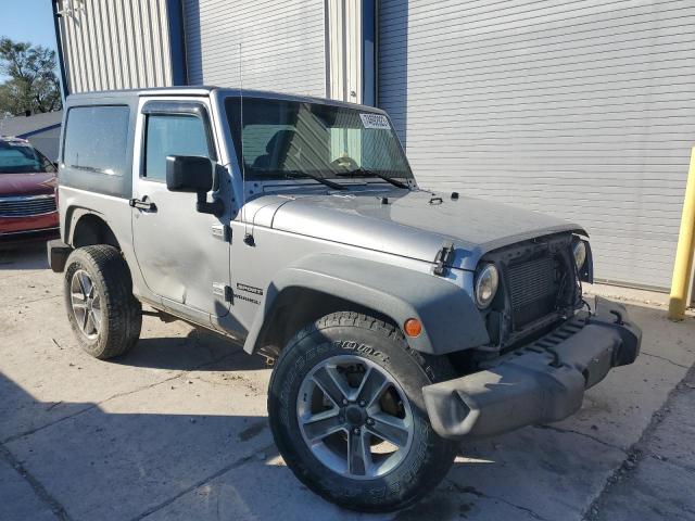 1C4AJWAG1FL544238 - 2015 JEEP WRANGLER SPORT SILVER photo 4