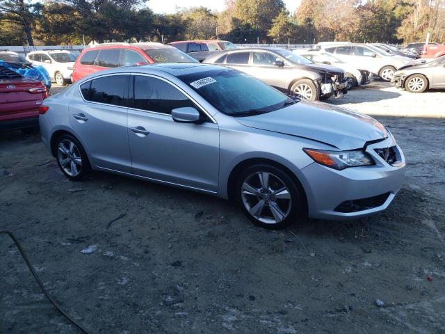 19VDE1F58DE006789 - 2013 ACURA ILX 20 PREMIUM SILVER photo 4