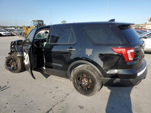 1FM5K8AR9HGC66711 - 2017 FORD EXPLORER POLICE INTERCEPTOR Սև լուսանկար 2