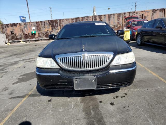 1LNHM84W65Y615418 - 2005 LINCOLN TOWN CAR EXECUTIVE L BLACK photo 5