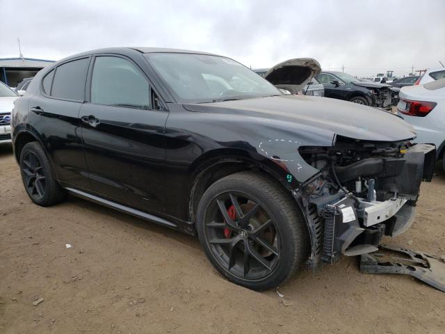 ZASPAKBN5L7C98676 - 2020 ALFA ROMEO STELVIO TI BLACK photo 4