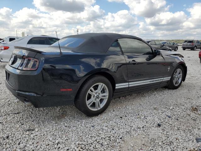 1ZVBP8EM7E5209466 - 2014 FORD MUSTANG BLACK photo 3