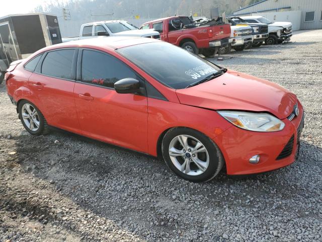 1FADP3F20EL389161 - 2014 FORD FOCUS SE RED photo 4