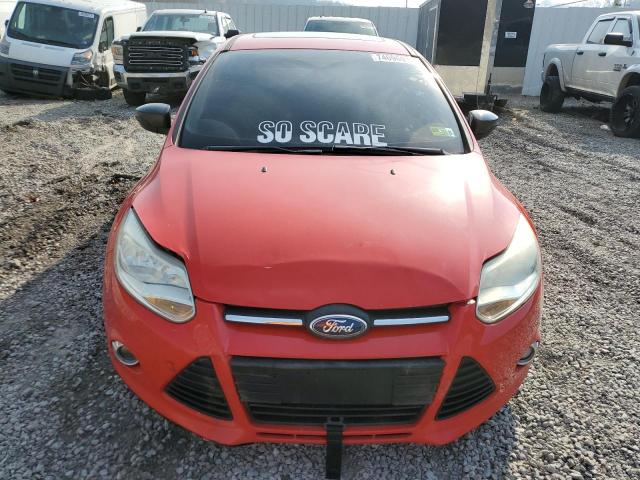 1FADP3F20EL389161 - 2014 FORD FOCUS SE RED photo 5