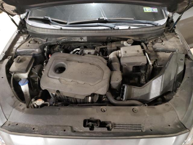 5NPE24AF0JH710630 - 2018 HYUNDAI SONATA SE GRAY photo 11