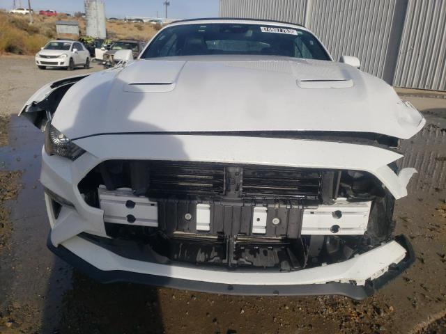 1FATP8UH5N5129696 - 2022 FORD MUSTANG WHITE photo 5