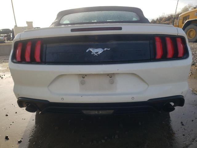 1FATP8UH5N5129696 - 2022 FORD MUSTANG WHITE photo 6