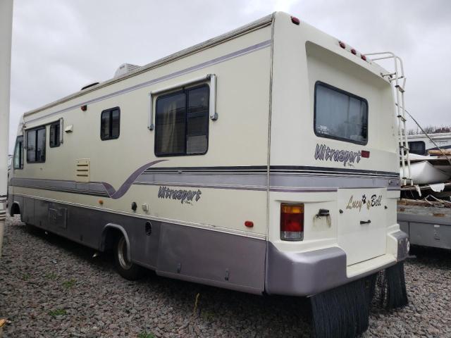 1GBKP37N0S3320819 - 1996 CHEVROLET MOTORHOME BEIGE photo 3