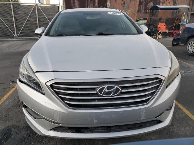 5NPE24AF6GH373423 - 2016 HYUNDAI SONATA SE WHITE photo 5