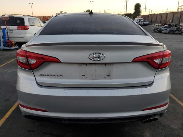 5NPE24AF6GH373423 - 2016 HYUNDAI SONATA SE WHITE photo 6