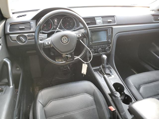 1VWDT7A33HC066365 - 2017 VOLKSWAGEN PASSAT R-LINE Graphit Foto 8