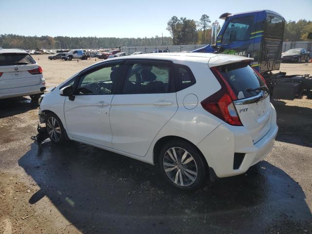 3HGGK5H72HM711765 - 2017 HONDA FIT EX WHITE photo 2