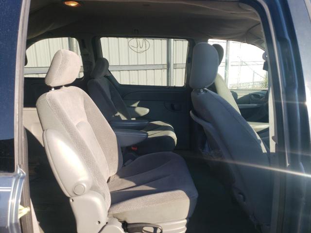 1C4GP45R45B416007 - 2005 CHRYSLER TOWN & COU მწვანე ფოტო 11