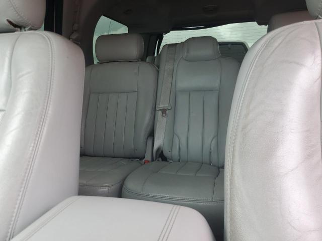 5LMFU27R84LJ33567 - 2004 LINCOLN NAVIGATOR 银色 照片 10