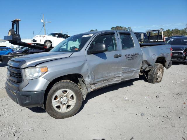 5TFUM5F12FX062132 - 2015 TOYOTA TUNDRA DOUBLE CAB SR/SR5 SILVER photo 1