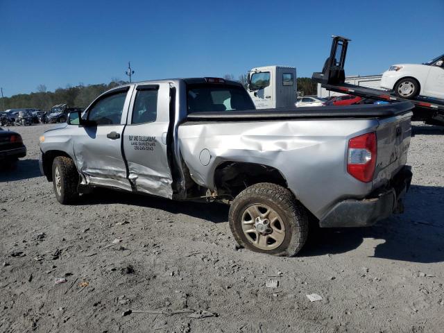 5TFUM5F12FX062132 - 2015 TOYOTA TUNDRA DOUBLE CAB SR/SR5 SILVER photo 2