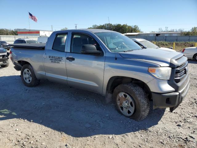 5TFUM5F12FX062132 - 2015 TOYOTA TUNDRA DOUBLE CAB SR/SR5 SILVER photo 4