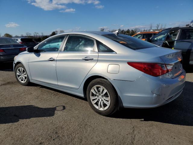 5NPEB4AC5DH513317 - 2013 HYUNDAI SONATA GLS BLUE photo 2