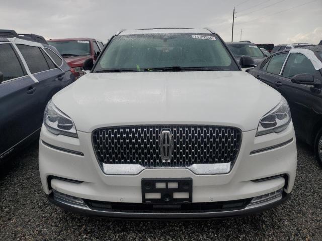 5LM5J7XC9LGL18683 - 2020 LINCOLN AVIATOR RESERVE WHITE photo 5