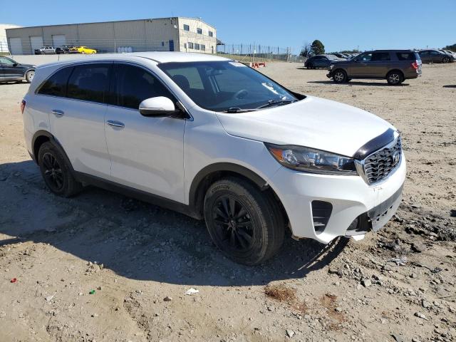 5XYPG4A57KG485942 - 2019 KIA SORENTO LX WHITE photo 4