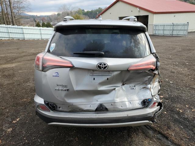 2T3RFREV4GW478703 - 2016 TOYOTA RAV4 XLE SILVER photo 6