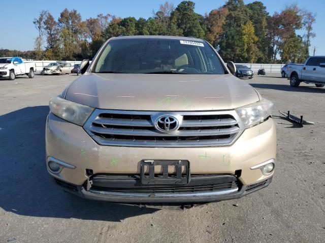 5TDBK3EH1BS052207 - 2011 TOYOTA HIGHLANDER BASE GOLD photo 5