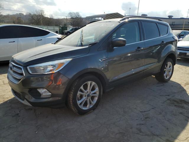 1FMCU0GD8JUB67433 - 2018 FORD ESCAPE SE GRAY photo 1