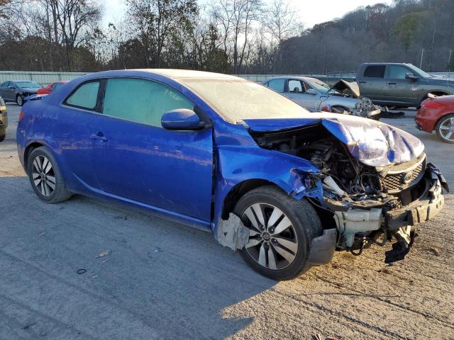 KNAFU6A26D5679814 - 2013 KIA FORTE EX BLUE photo 4