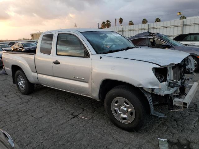 5TETX22NX5Z139265 - 2005 TOYOTA TACOMA ACCESS CAB ვერცხლისფერი ფოტო 4