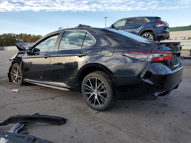 4T1G11AK6PU836640 - 2023 TOYOTA CAMRY SE NIGHT SHADE BLACK photo 2