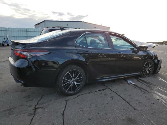 4T1G11AK6PU836640 - 2023 TOYOTA CAMRY SE NIGHT SHADE BLACK photo 3